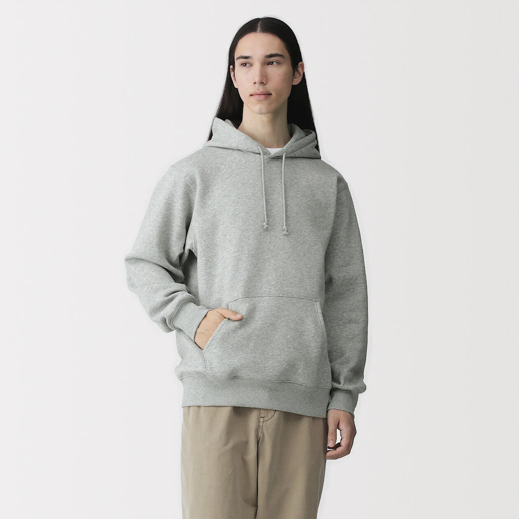 Sweatshirts & Hoodies