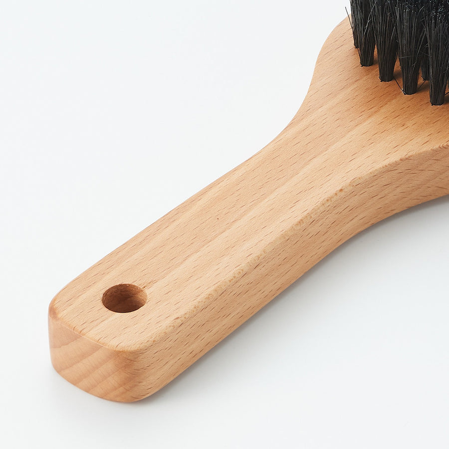 Beech Pighair Clothes Brush - MUJI Australia