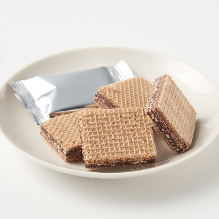 Double Sandwich Wafers Peanut Choc