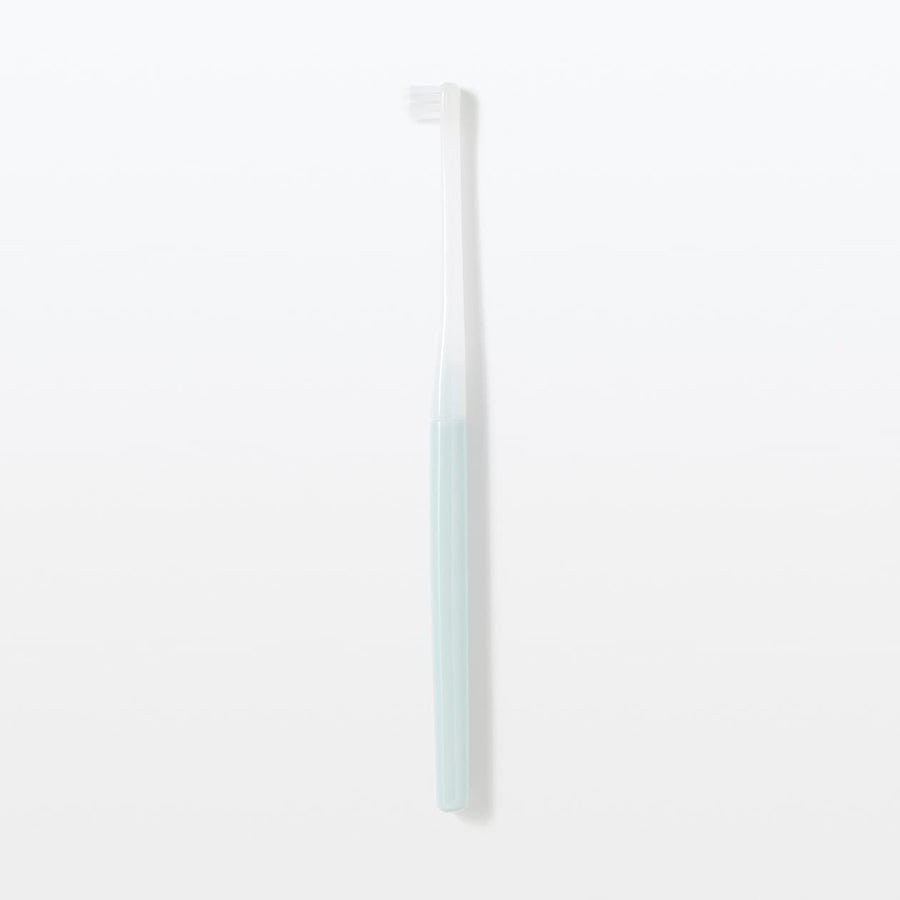 Replaceable head Toothbrush Spot cleaning