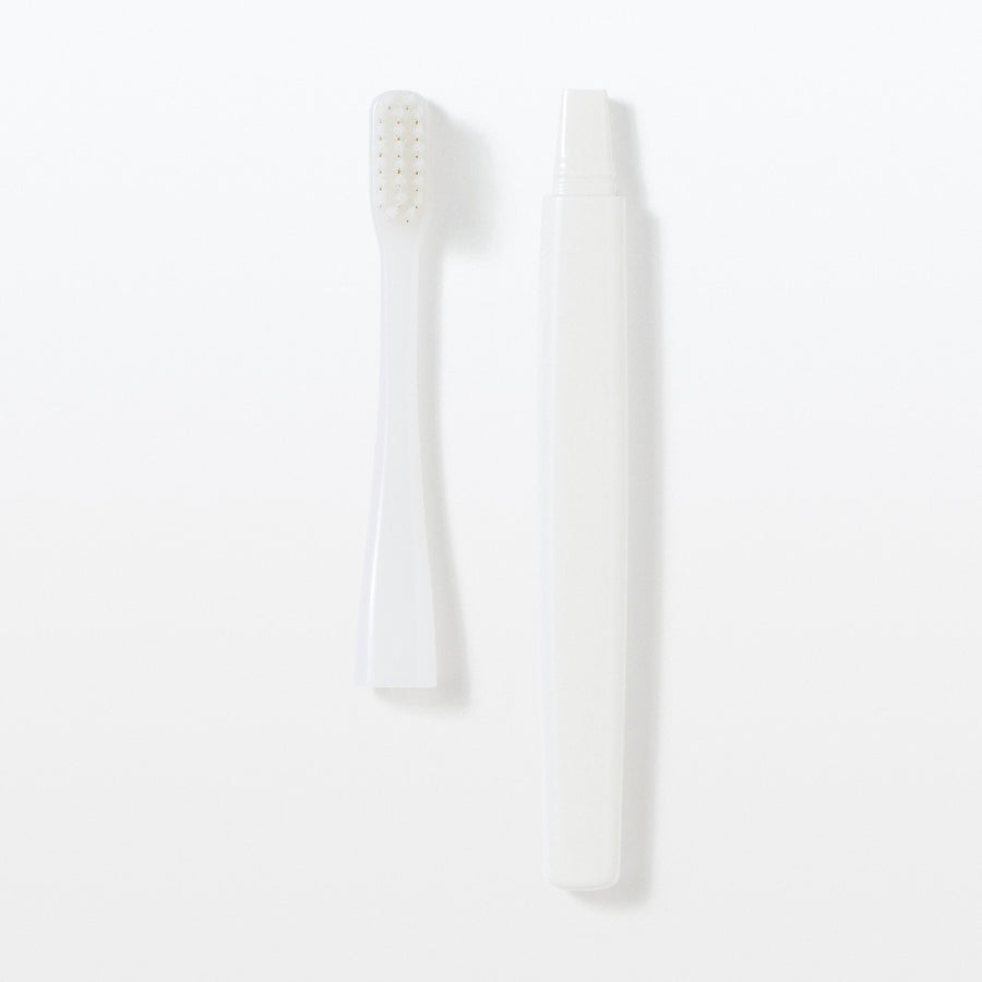 Replaceable head Toothbrush