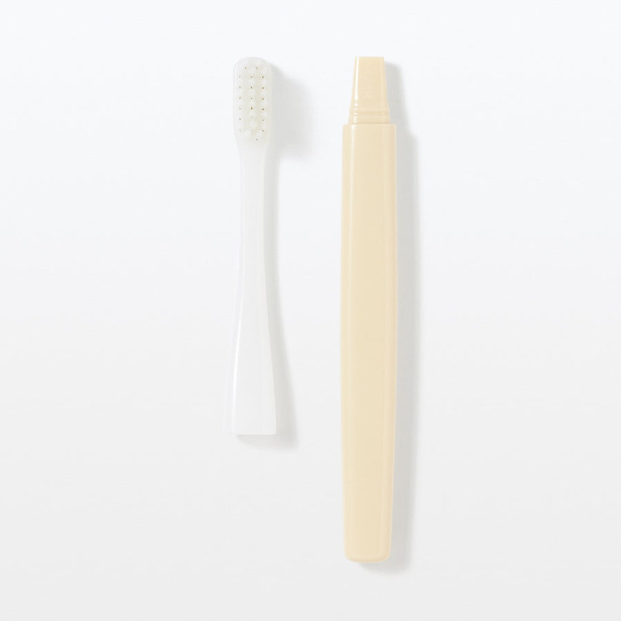 Replaceable head Toothbrush