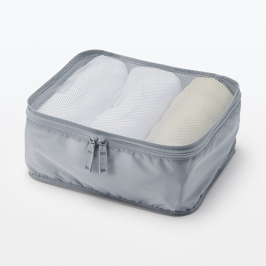 Polyester Travel Gusset Case