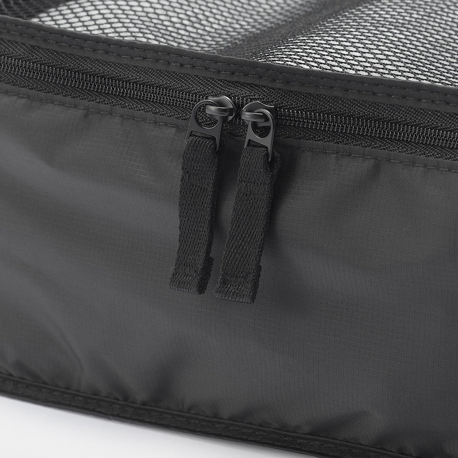 Polyester Travel Gusset Case