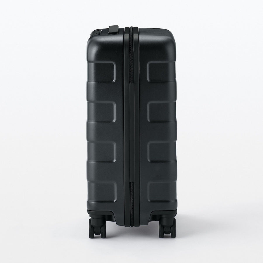 Hard Shell Suitcase - 36L (54cm)