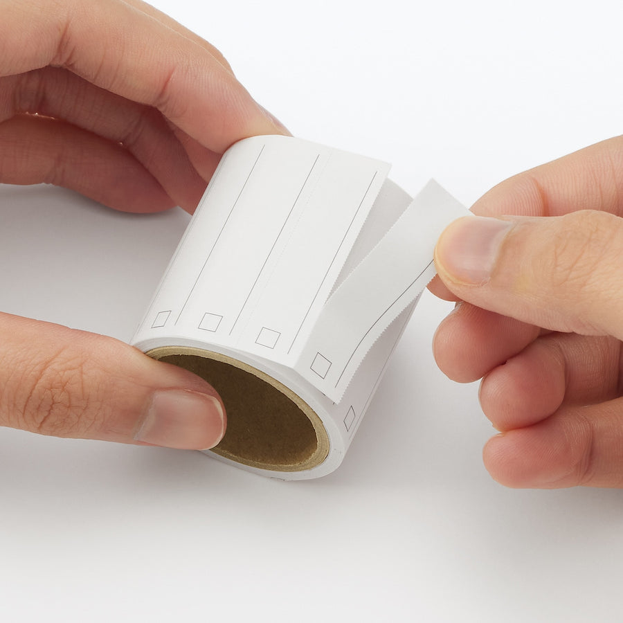 Perforated sticky note roll