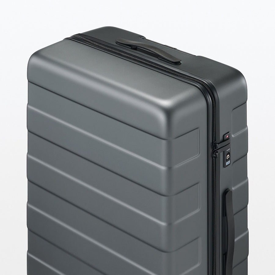 Hard Shell Suitcase - 105L (77cm)