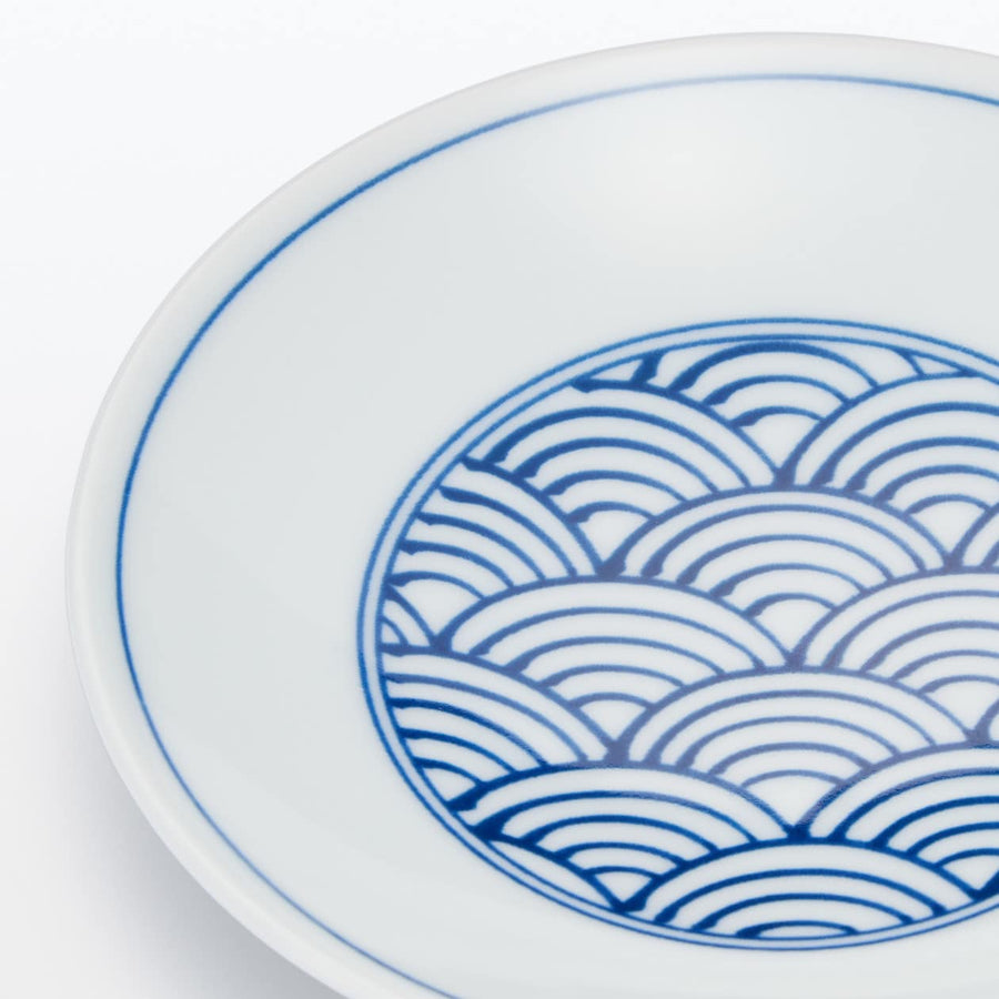 Hasami Ware Small Plate - Wave Approx. dia. 10 cm