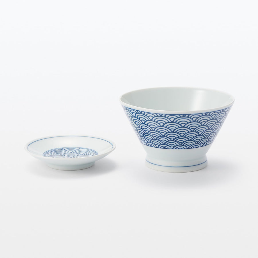 Hasami Ware Small Plate - Wave Approx. dia. 10 cm