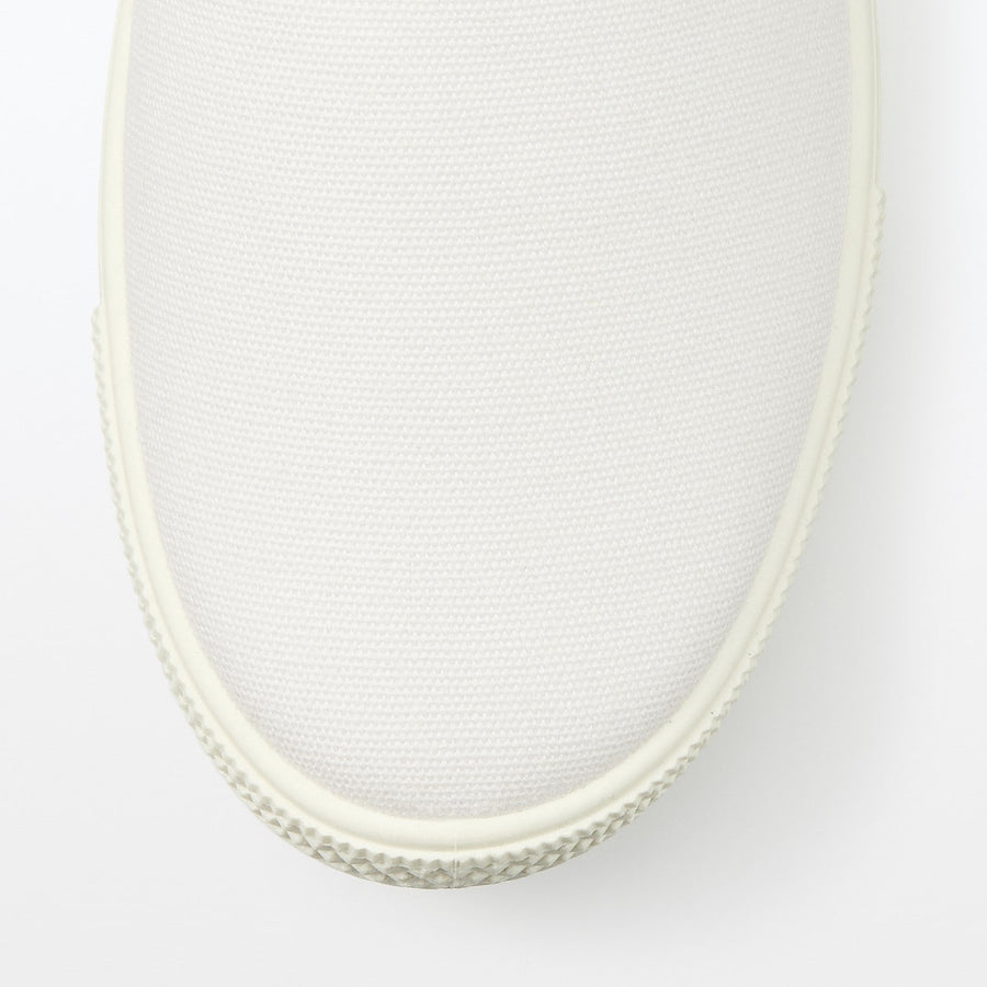 Less Tiring Slip-On Sneakers