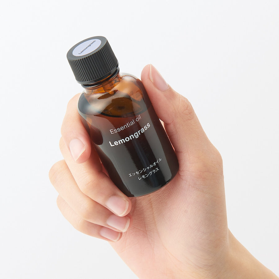 Essential oil Lemongrass