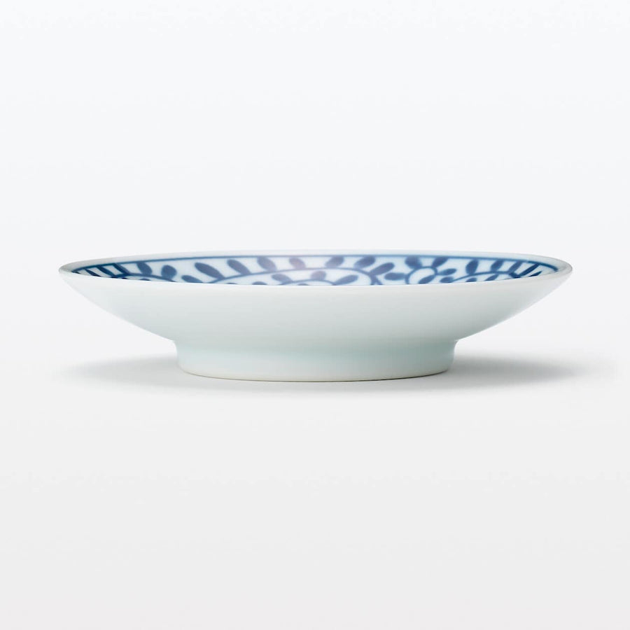 Hasami Ware Small Plate - Arabesque pattern Approx. dia. 10 cm