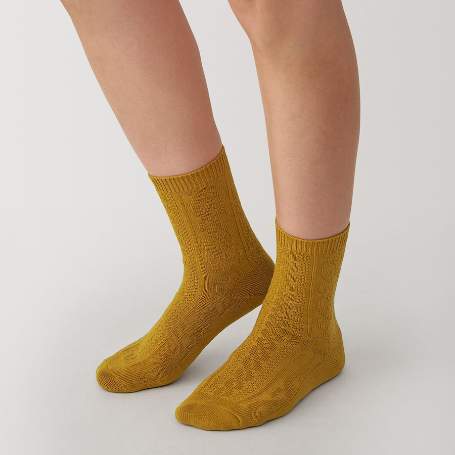 W's right angle loose top cable stitch socksBlack21-23cm