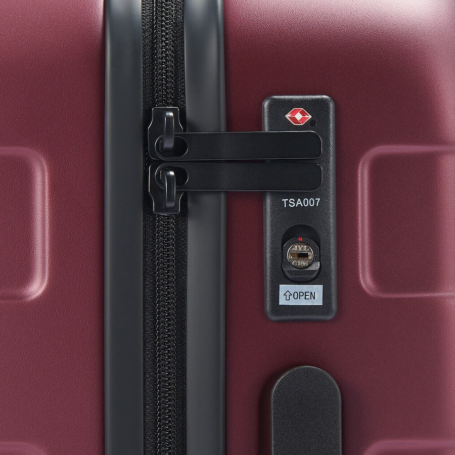 Hard Shell Suitcase - 36L (54cm)