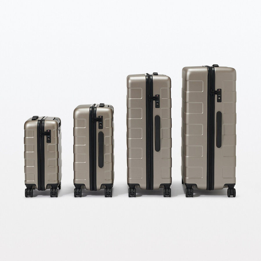 Hard Shell Suitcase - 36L (54cm)