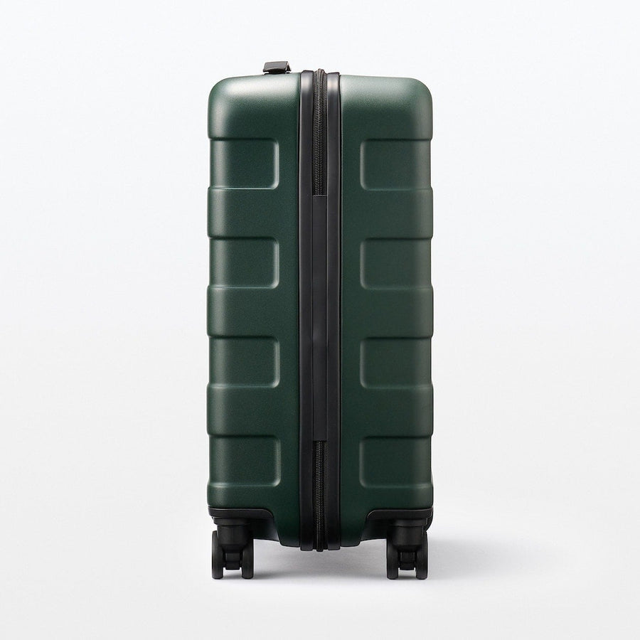 Hard Shell Suitcase - 36L (54cm)