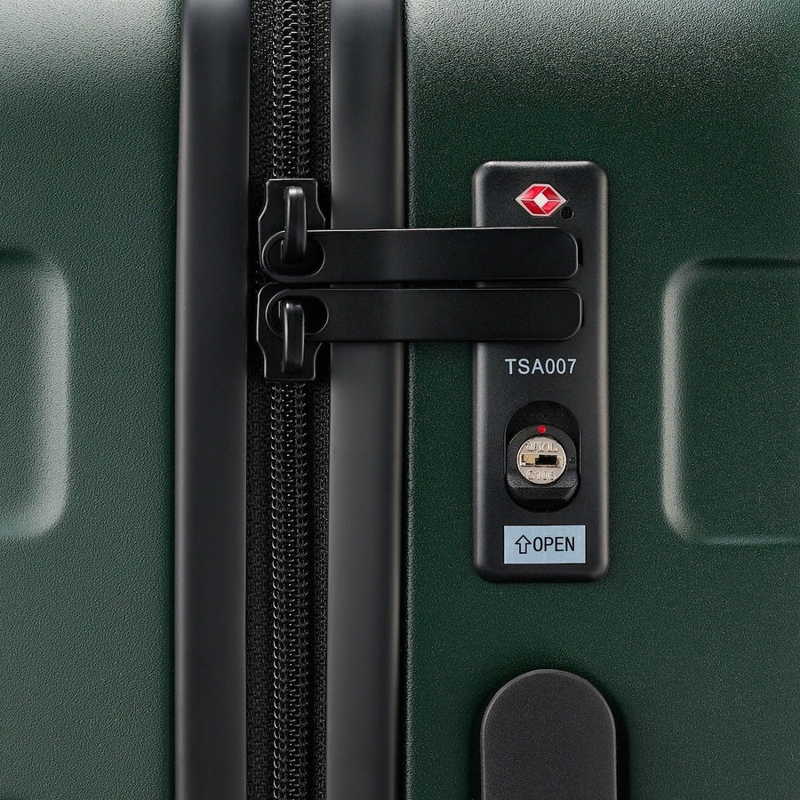 Hard Shell Suitcase - 36L (54cm)