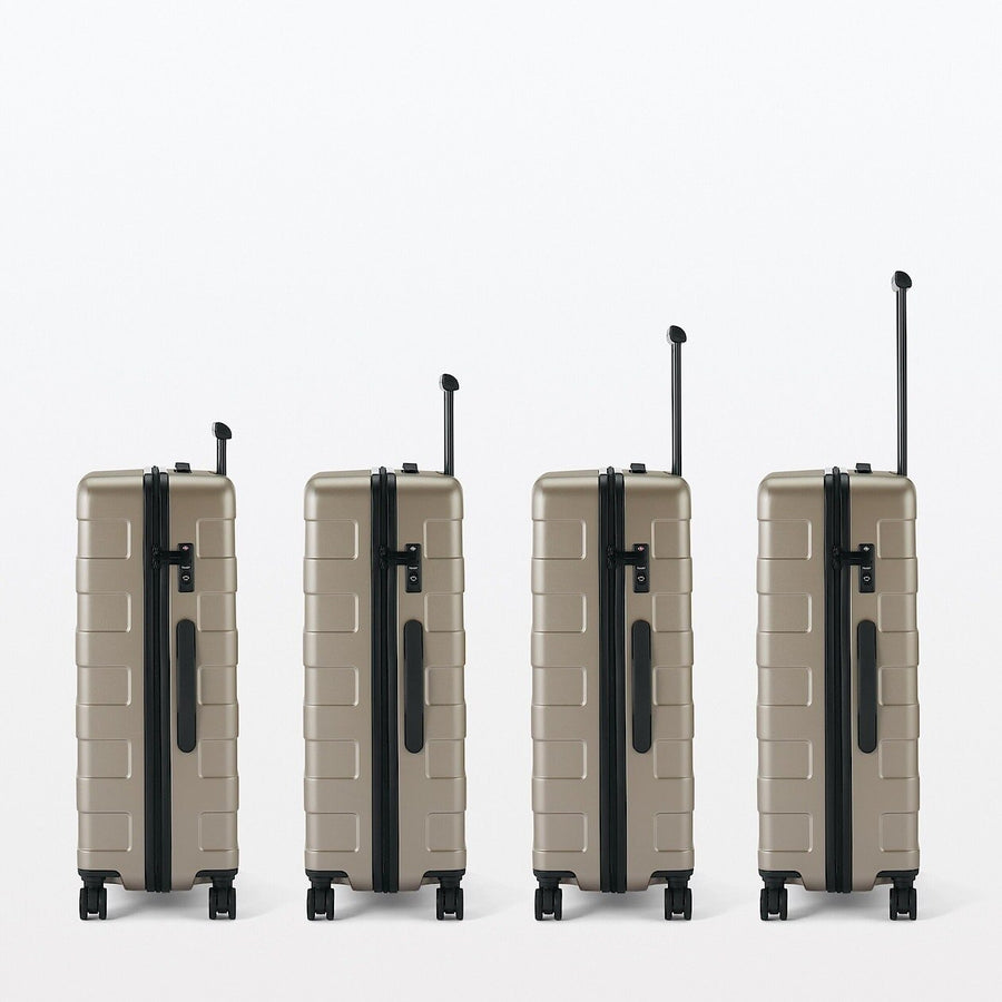 Hard Shell Suitcase - 36L (54cm)