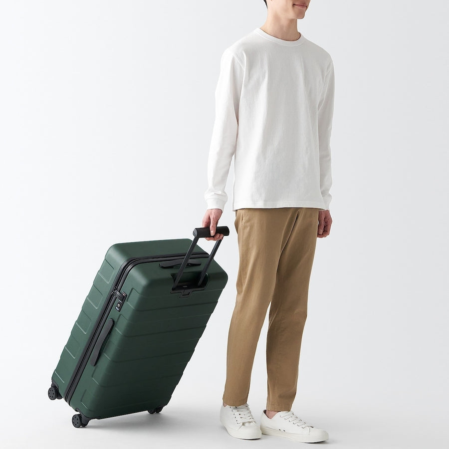 Hard Shell Suitcase - 75L (71.5cm)