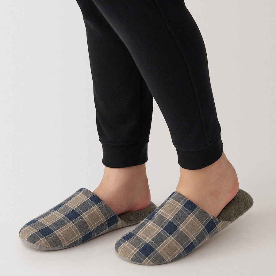 FLANNEL SLIPPER