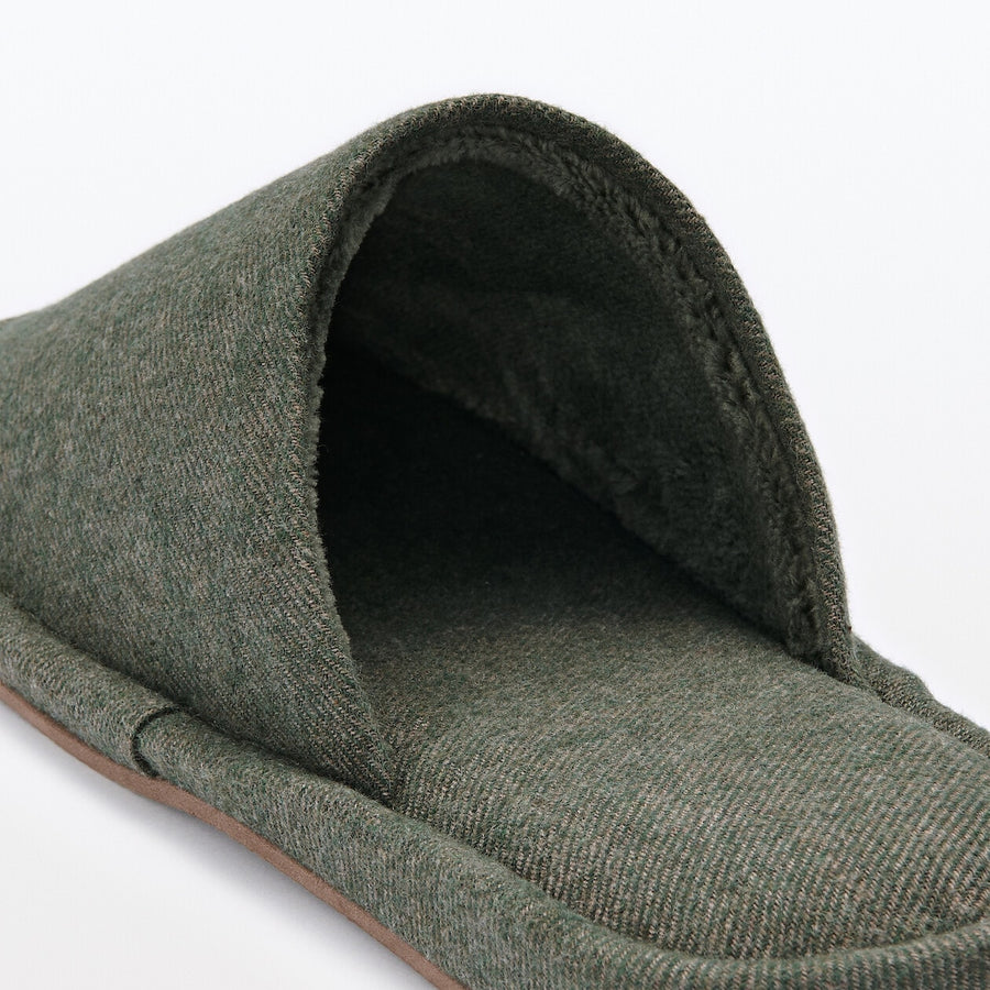 EITHER-FOOT FLANNEL SLIPPERS 24AW