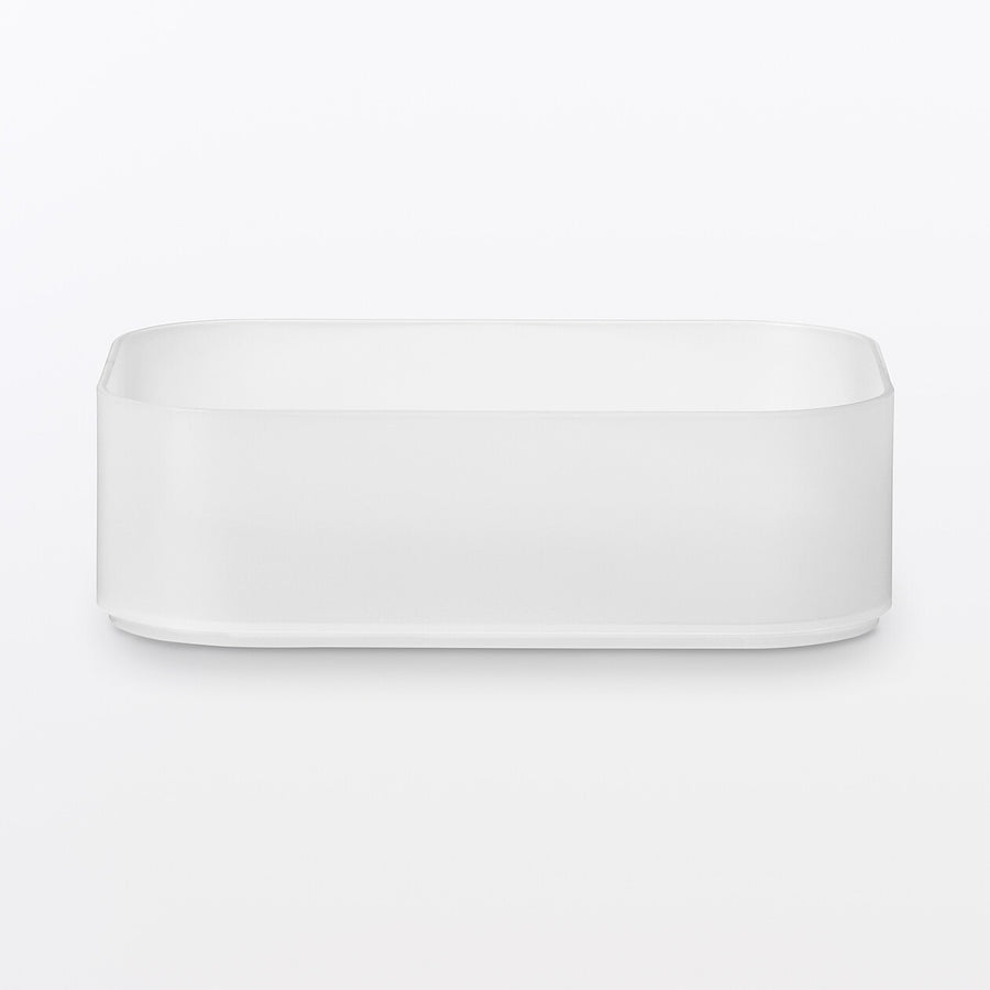 Polypropylene Makeup Box 1/4 Horizontal Half