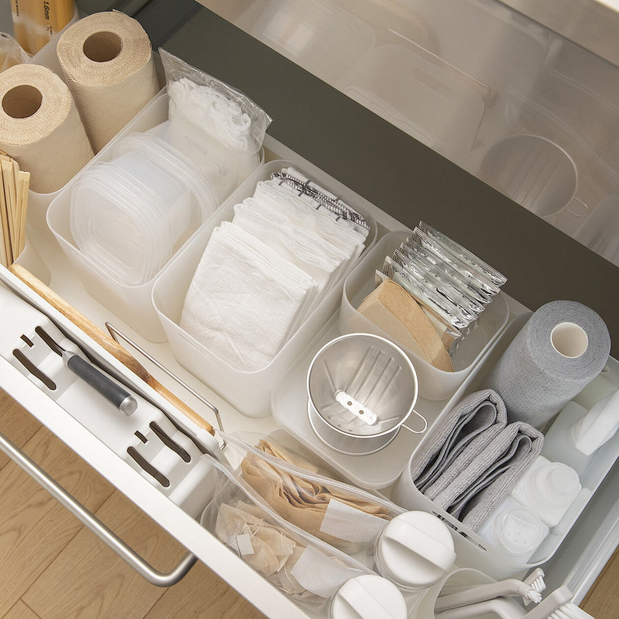 Polypropylene Makeup Box 1/2 Horizontal Half