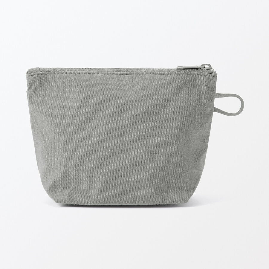Wrinkled nylon Gusset pouch
