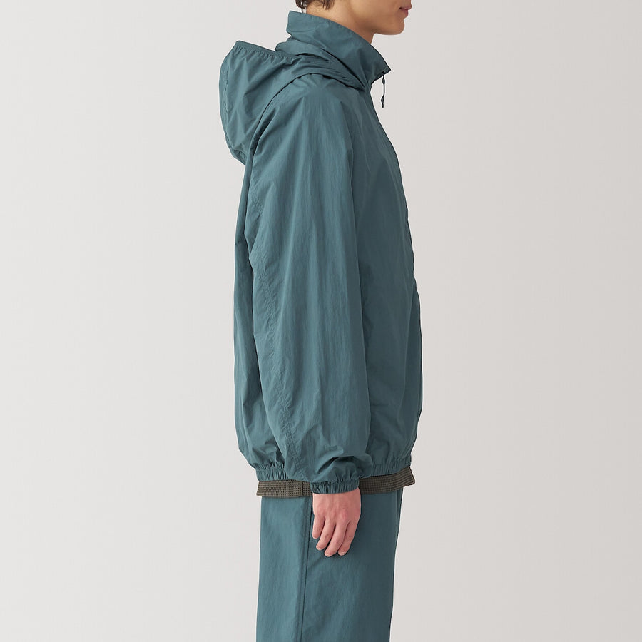 M's Water repellent pocketable windbreaker BlackXS