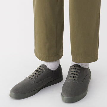 Water Repellent Canvas Sneakers