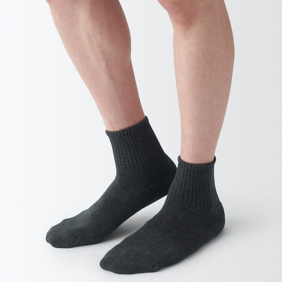 M's right angle pile short socksGrey23-25cm (AU W 4-6 / M 4.5-6.5)