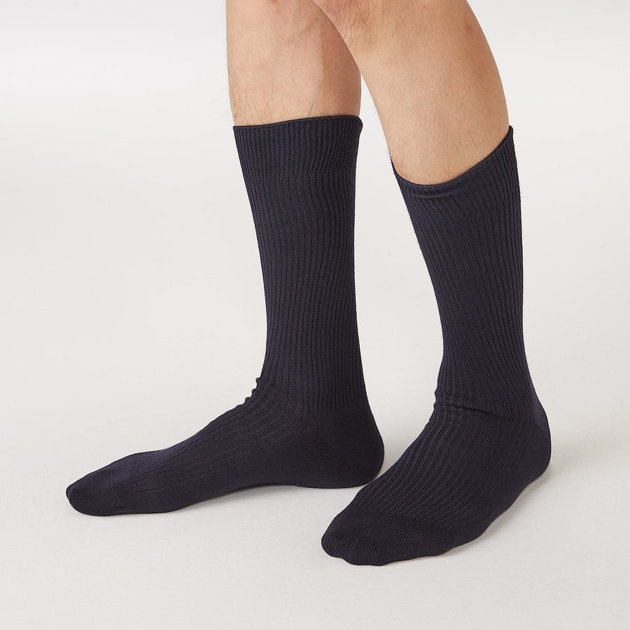 M's right angle ribbed socksOff White23-25cm (AU W 4-6 / M 4.5-6.5)
