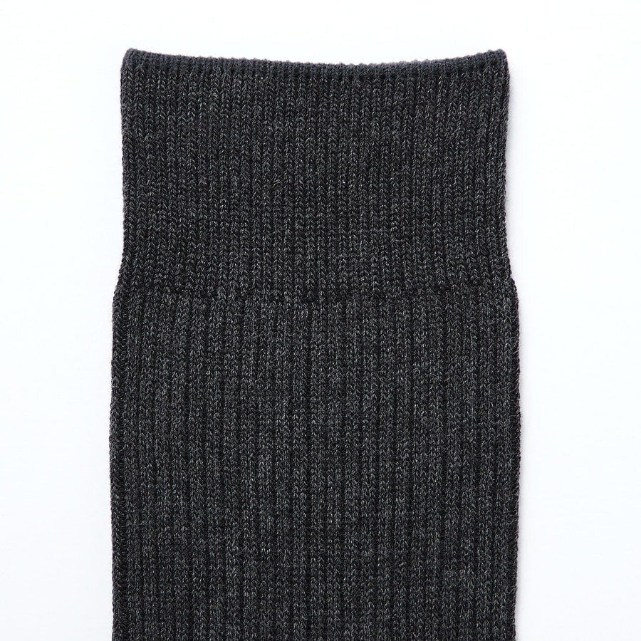 M's right angle ribbed socksOff White23-25cm (AU W 4-6 / M 4.5-6.5)