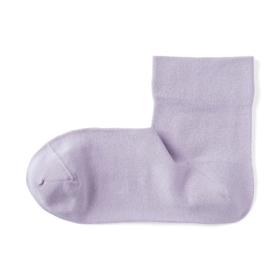 Right Angle Rayon Blend Loose Top Short Socks