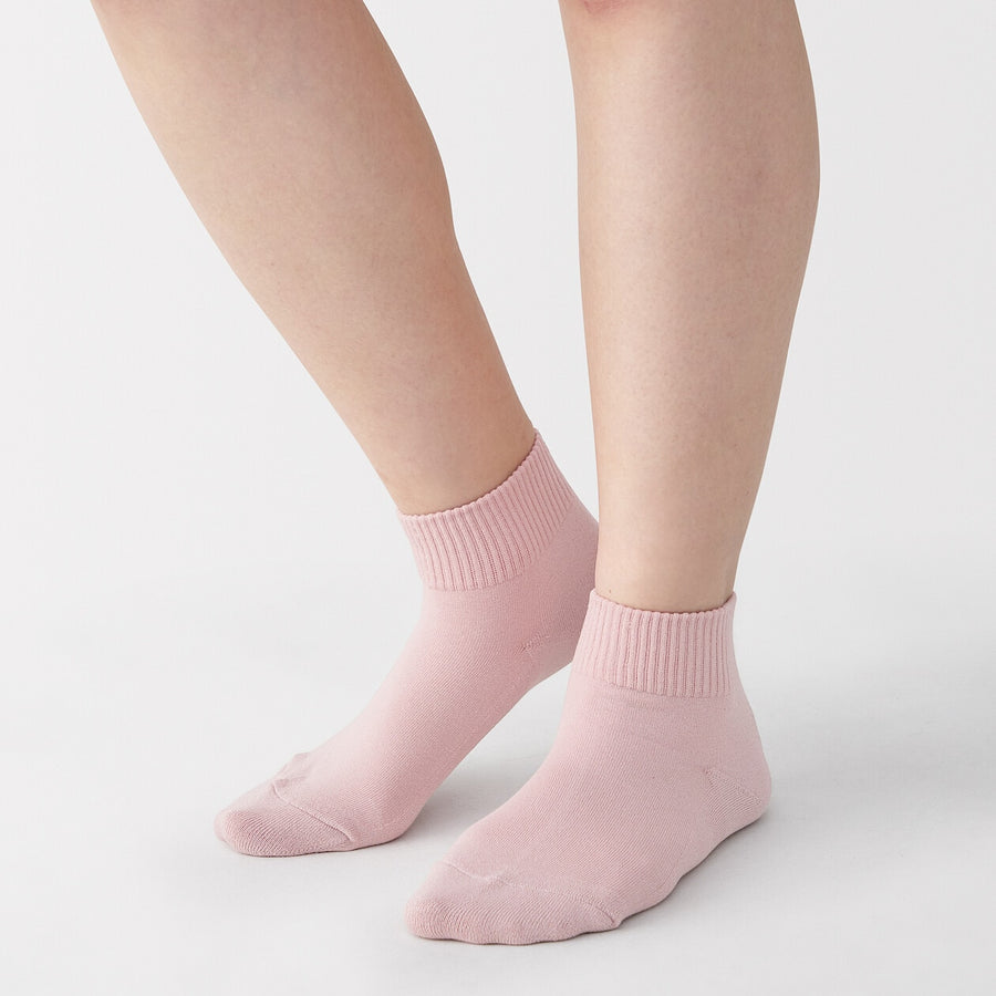 Right Angle Pile Short Socks