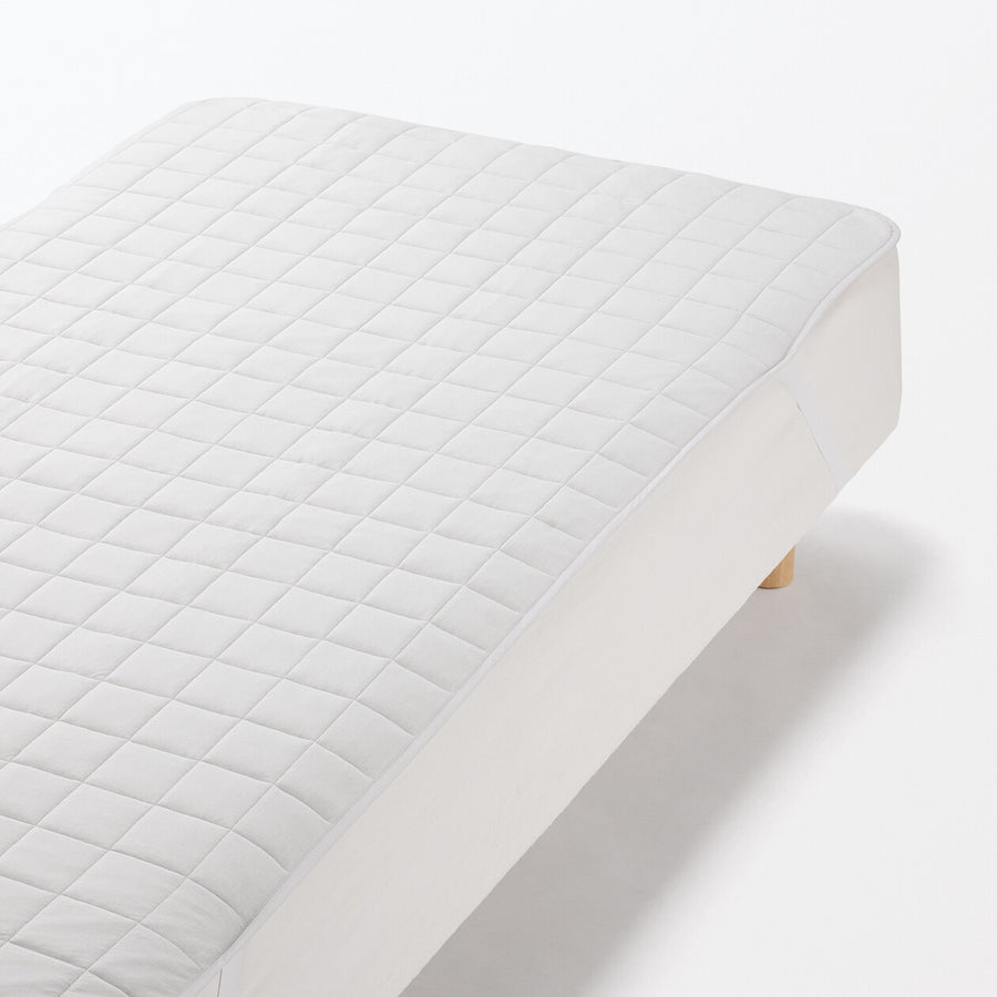 COOL TOUCH QUILTED PAD S