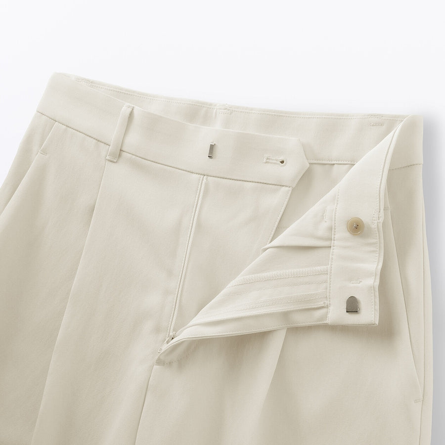 W's Water repellent Darted straight pants Off WhiteXS