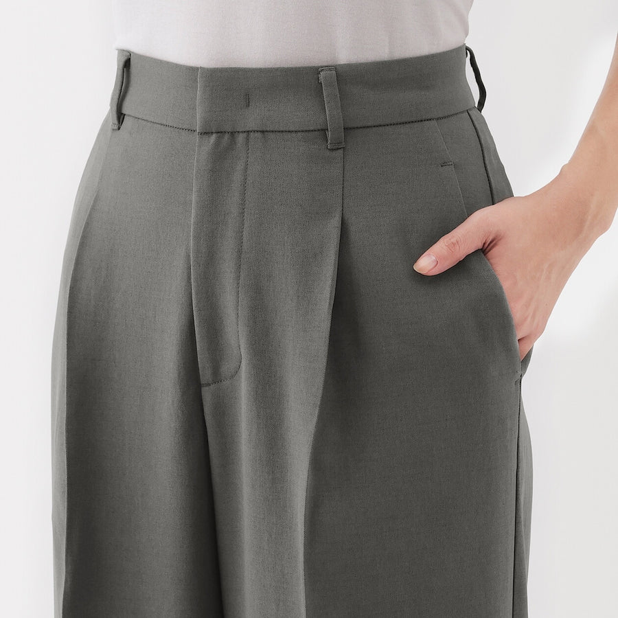 W's Water repellent Darted straight pants Off WhiteXS
