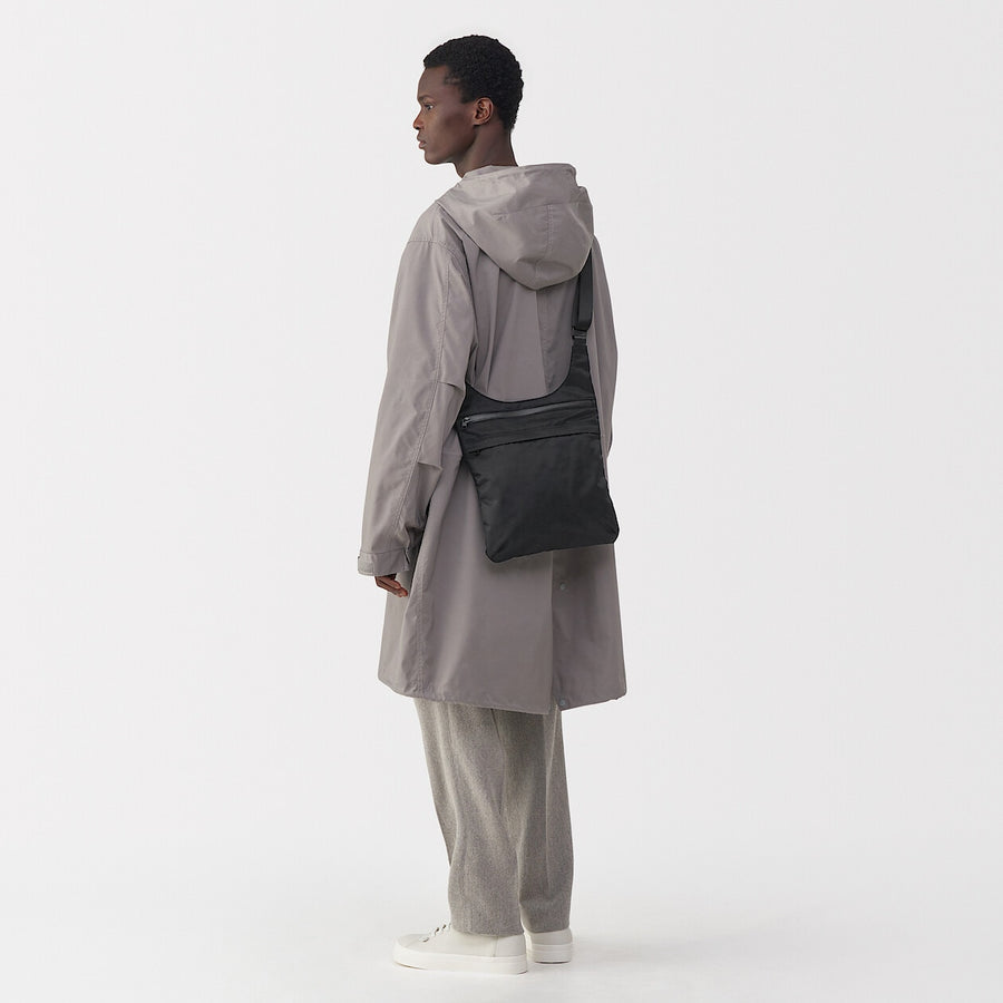 Nylon shoulder bag Black