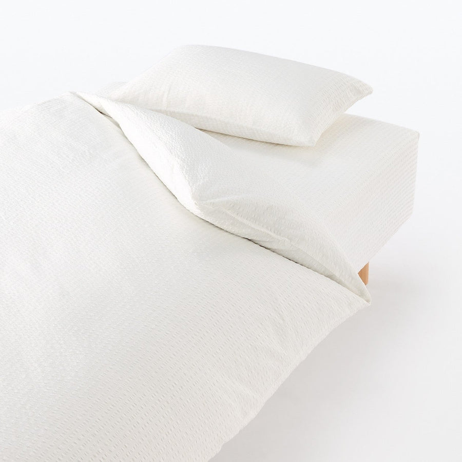 SEERSUCKER PILLOWCASE