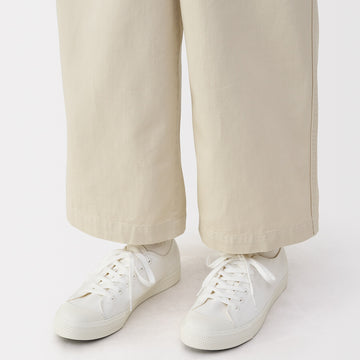 Less Tiring Water Repellent Sneakers