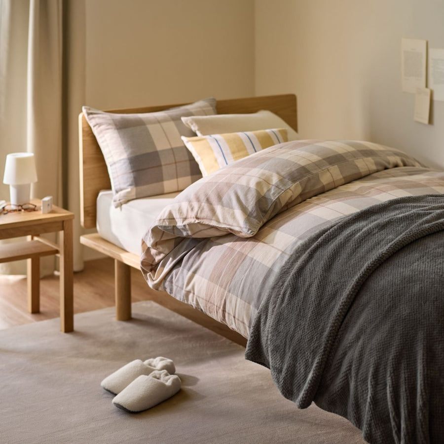 Oak Veneer Wooden Bed Frame