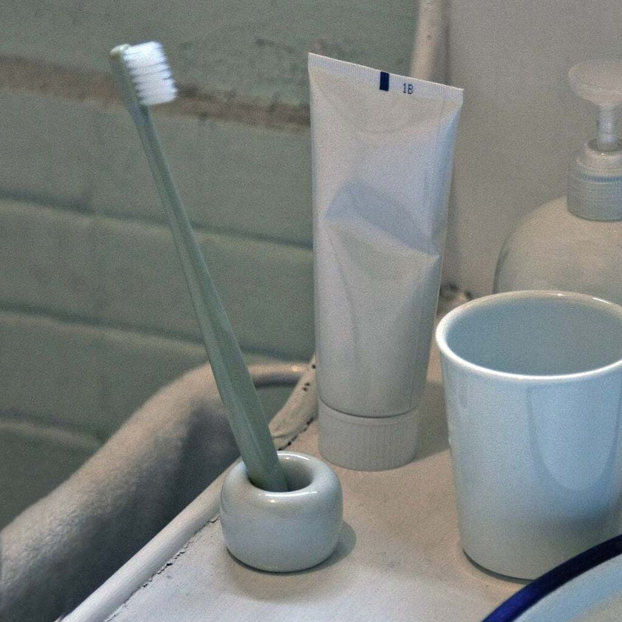 Porcelain Toothbrush Stand - White