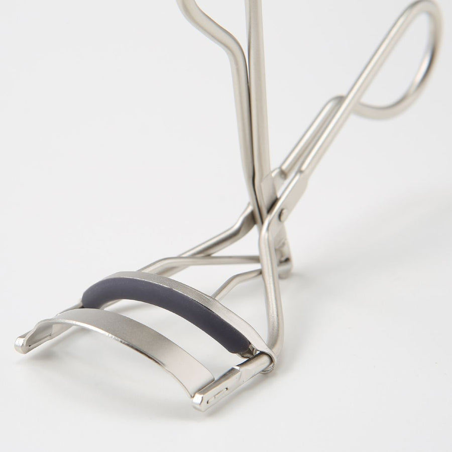 Eyelash Curler