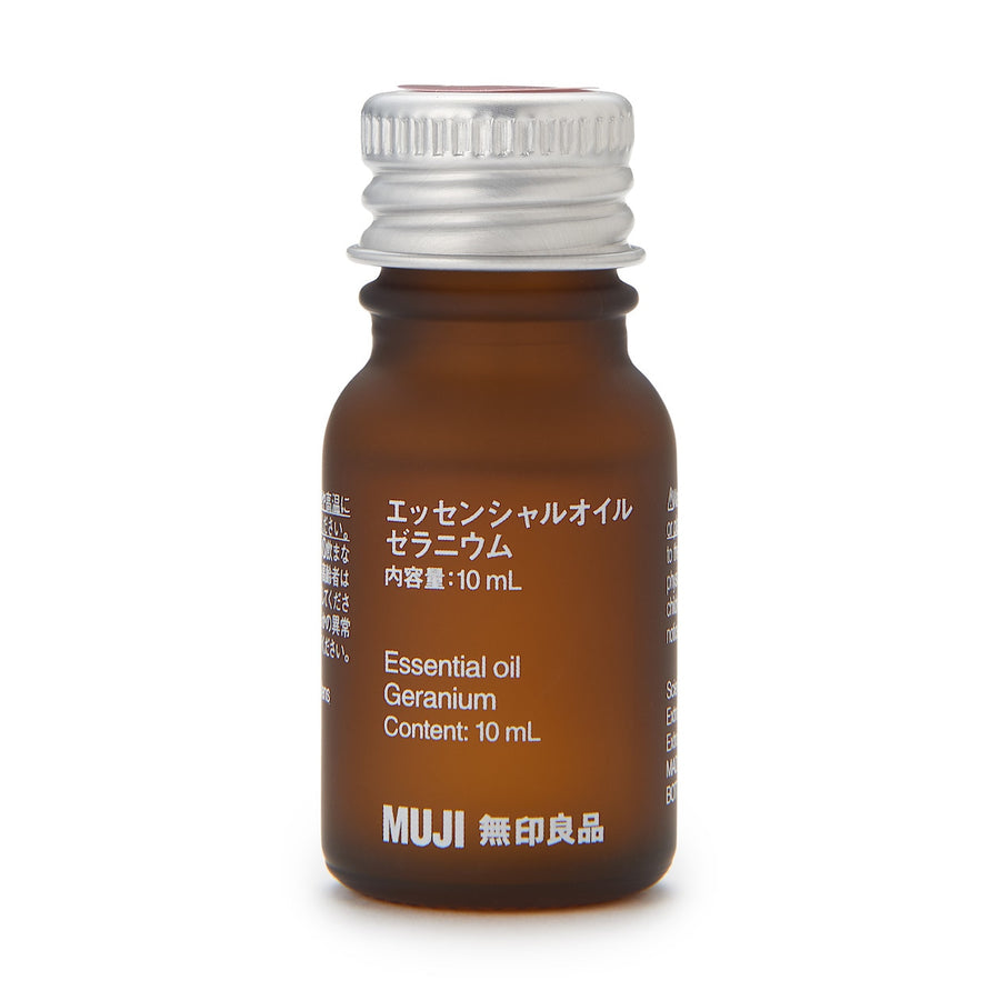 Essential Oil - Geranium - MUJI Australia