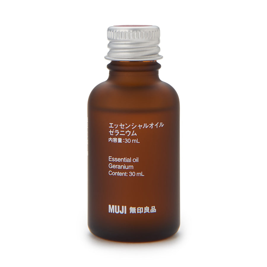 Essential Oil - Geranium - MUJI Australia